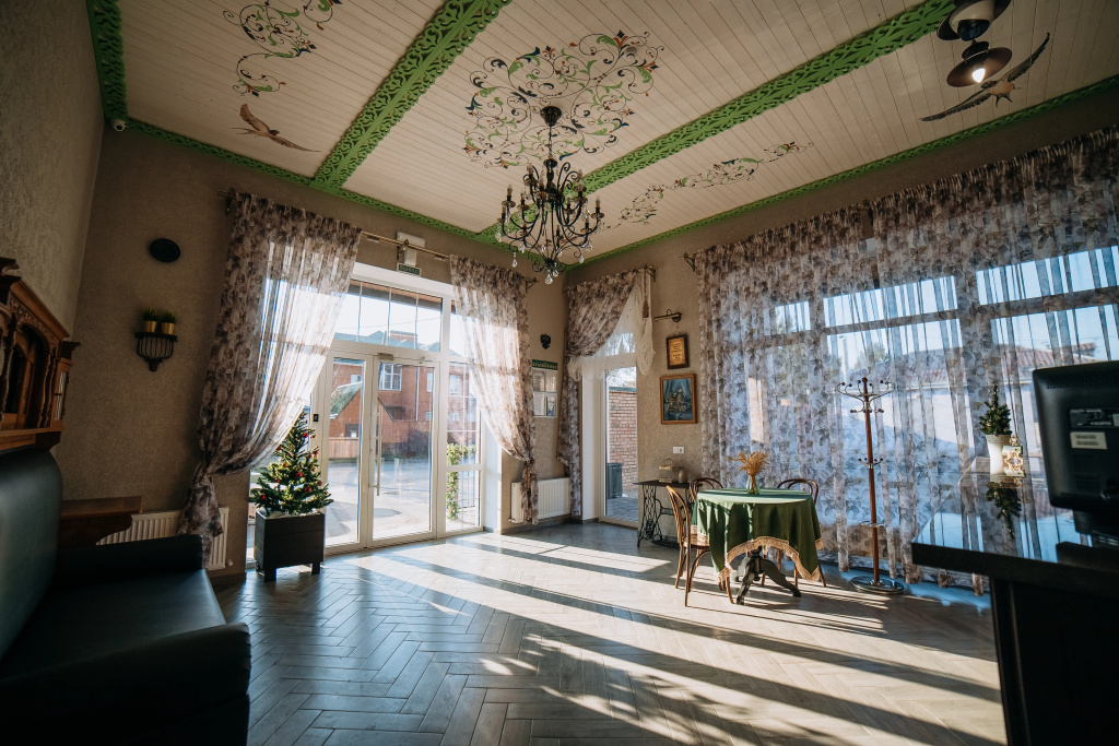 Отель Крыжовник
