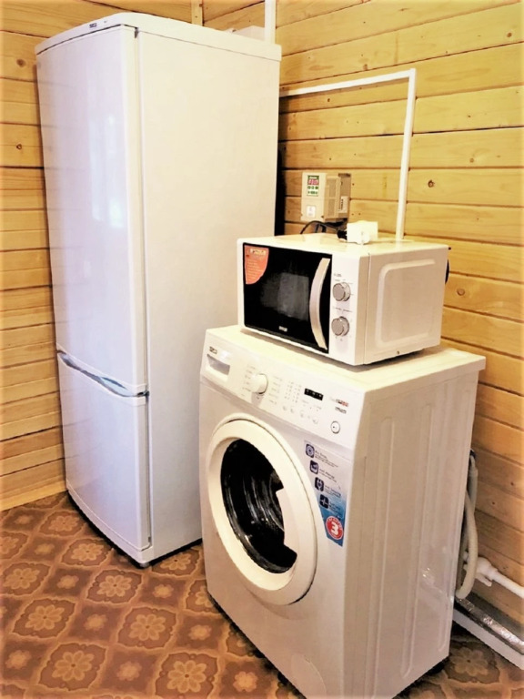 Частный дом у озера