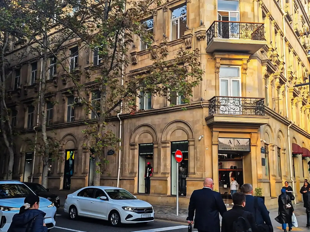ALARA Inn Hotel&Hostel