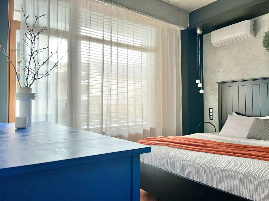 Квартира Просторная в стиле Loft с King-size кроватью