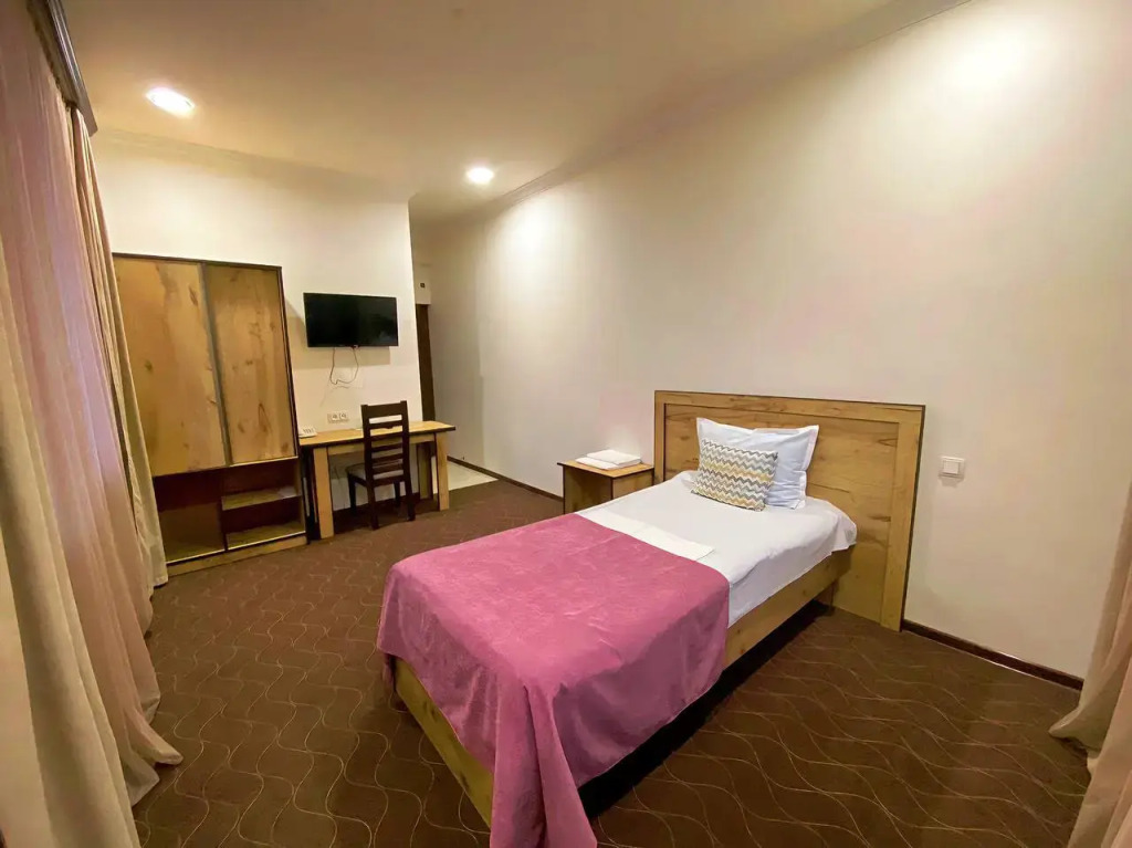 Mina Hotel