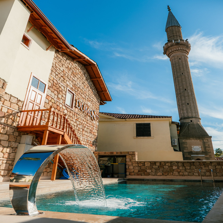 Dumos Suite Hotel