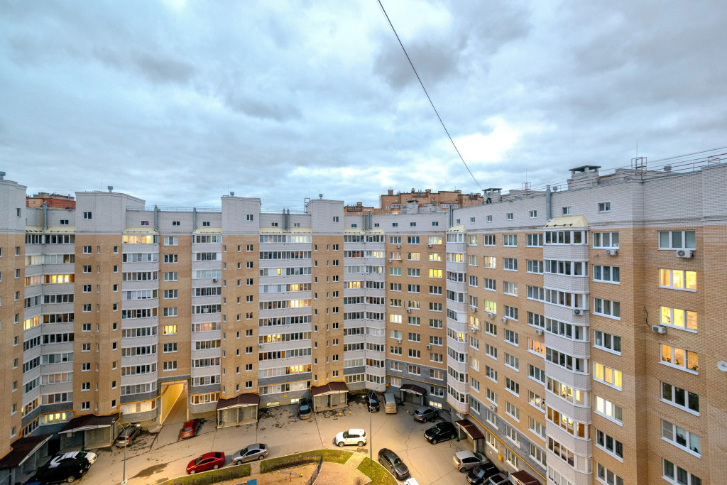 Квартира 1-к в Тихом Зеленом Районе на Лукина 4 от RentAp, для 5 Гостей