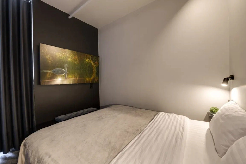 Апартаменты Полулюкс с Видом на Город Elite Apartments
