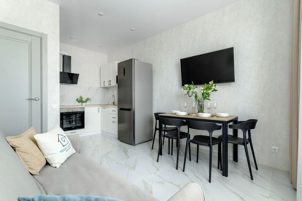Квартира с Панорамным Видом на Море и Горы от Home Group