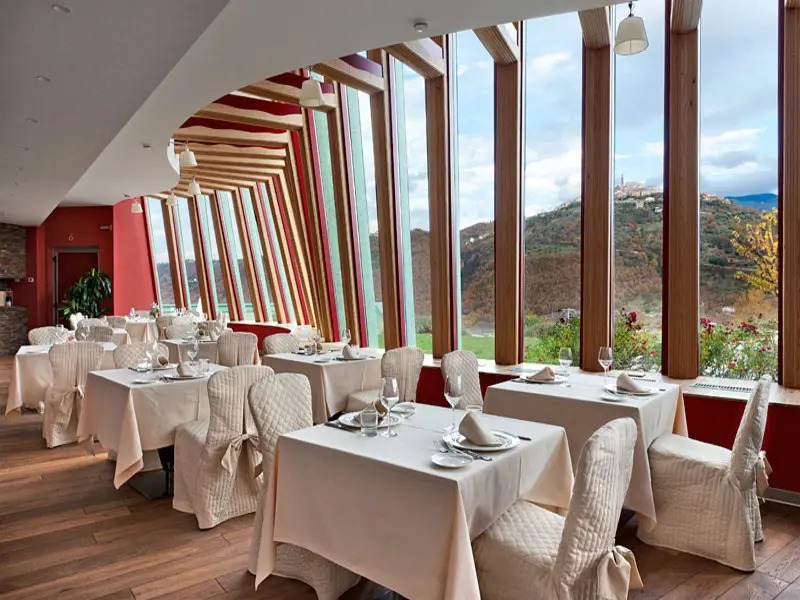 Отель Bouganville Hill Resort & Wellness Space