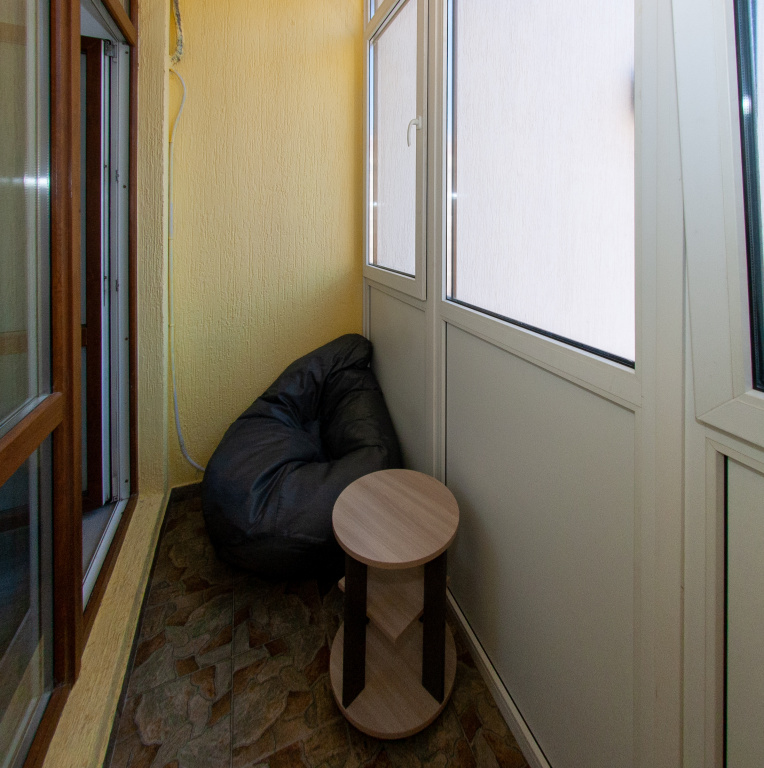 Квартира Уютная евродвушка в 300 м. пляж Лазурный берег