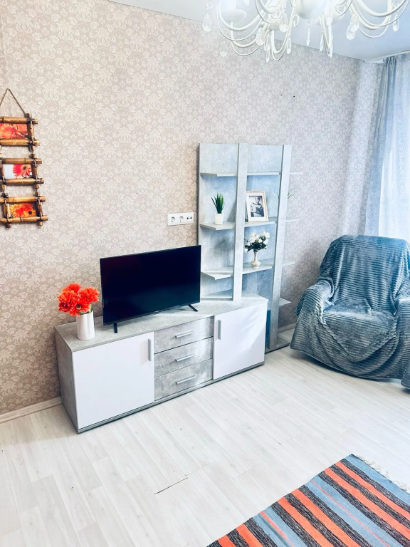 Апартаменты на ул. Бирюзова 14
