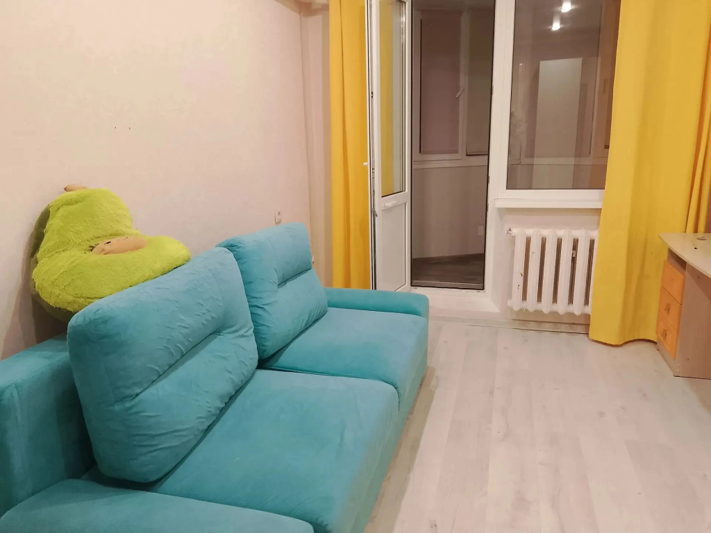 Квартира Две комнаты рядом с РОКБ