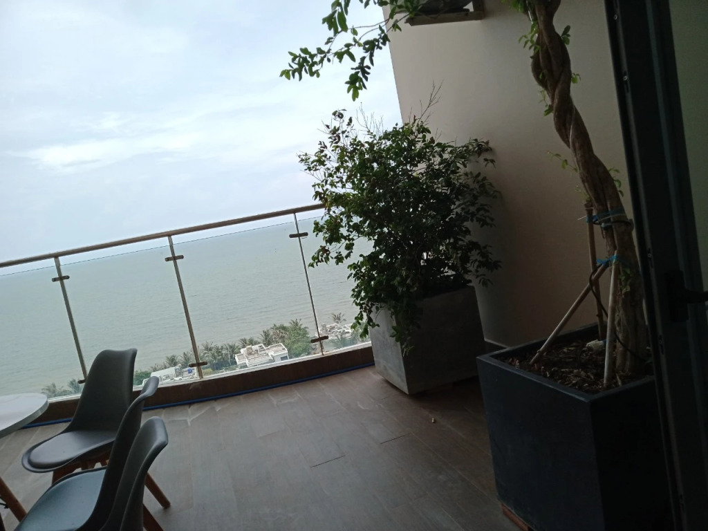 Апартаменты Penthouse Sea-View w Beach near by
