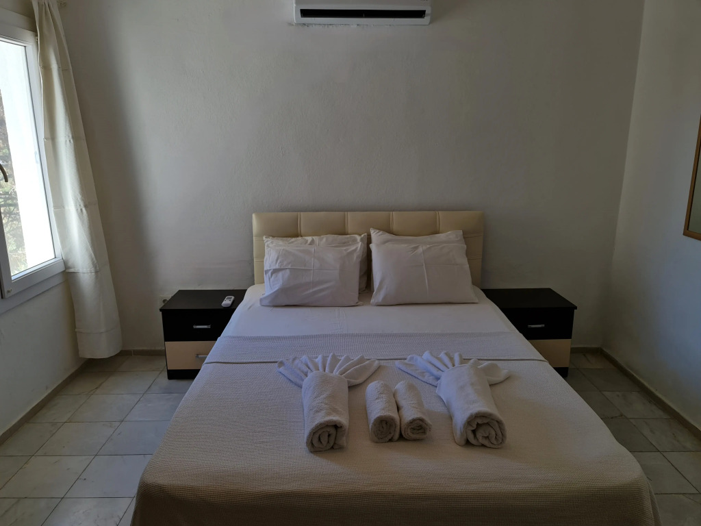 Flat Serena Suites