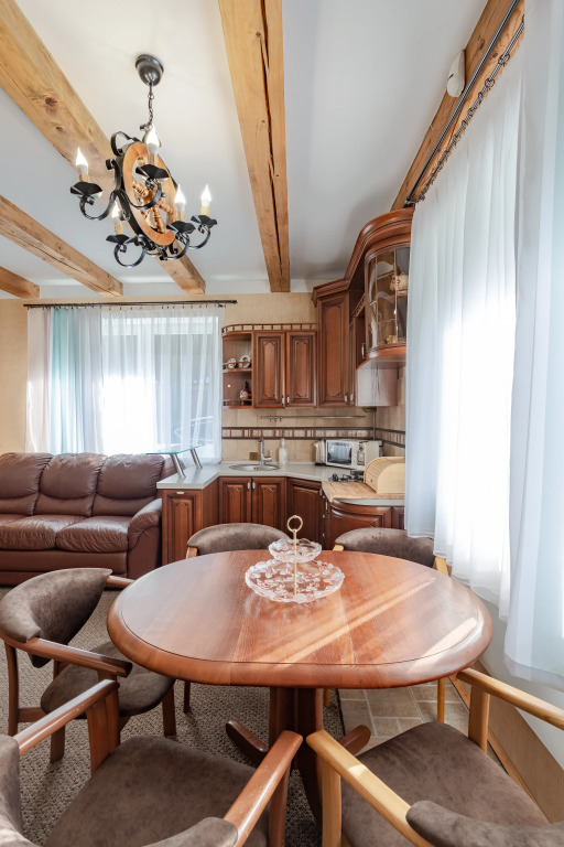Дом Suburban House