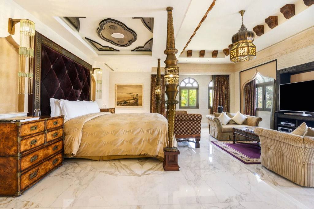Sharq Village & Spa, a Ritz-Carlton Hotel