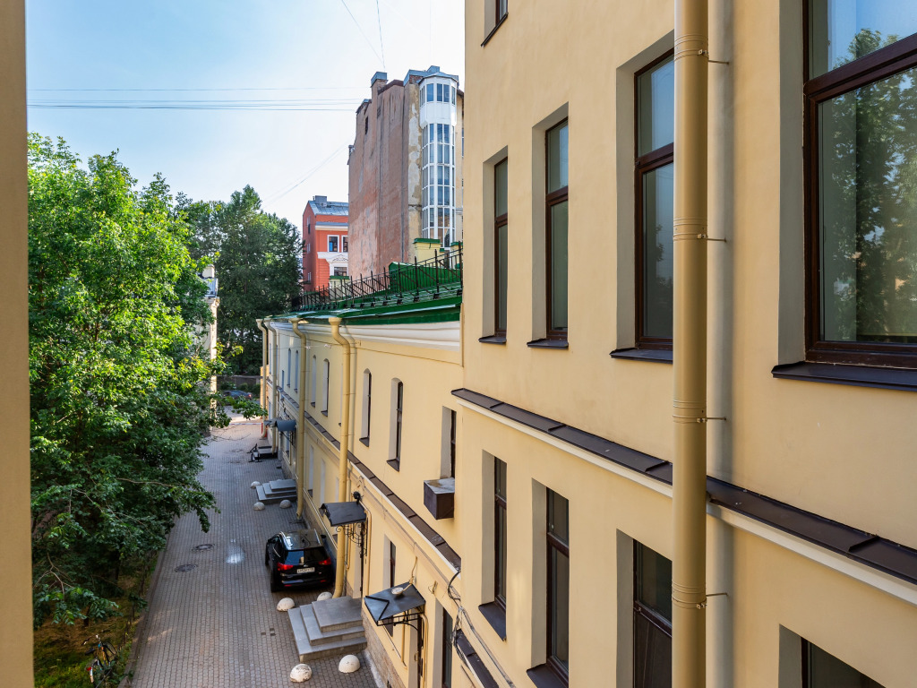 Квартира двухуровневая на Невском проспекте: ваш островок уюта в сердце Петербурга
