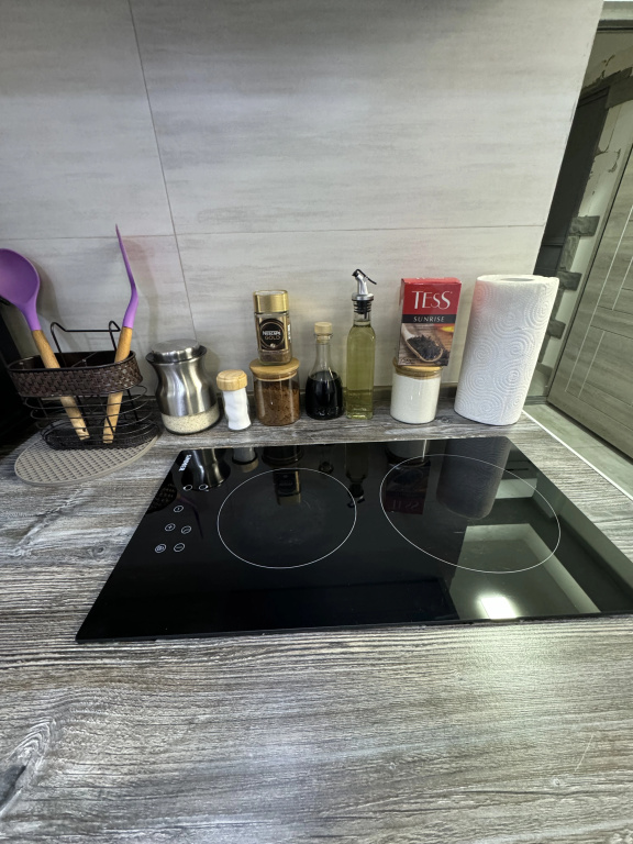 Апартаменты Modern and Comfortable Apartment