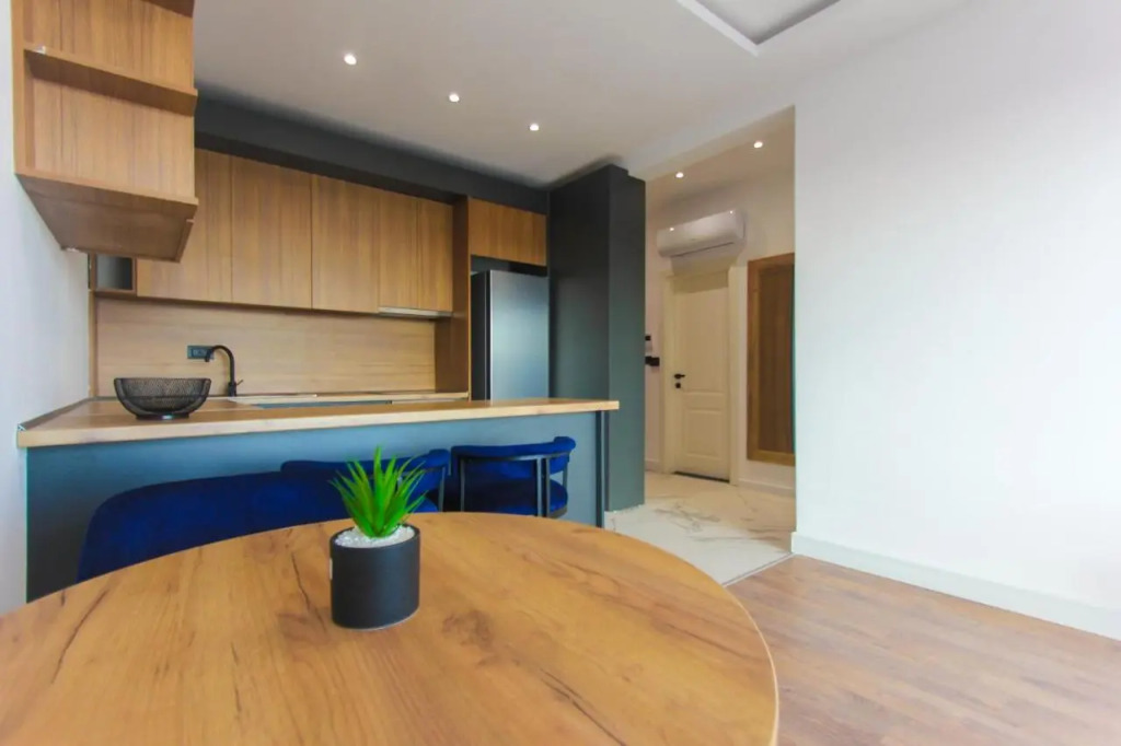 Апартаменты Tiger apartment in Elia Residence