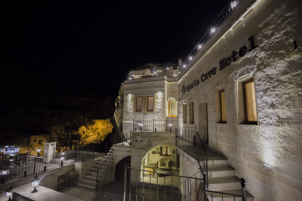 Agarta Cave Hotel