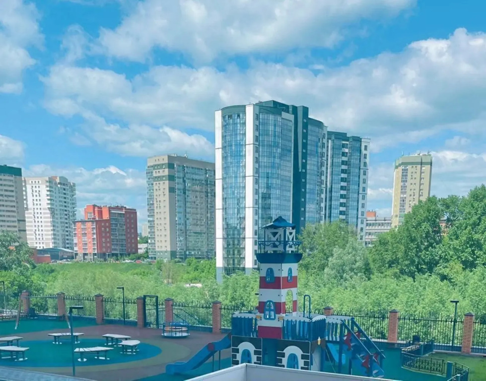 Квартира Красивая в Новoм Домe