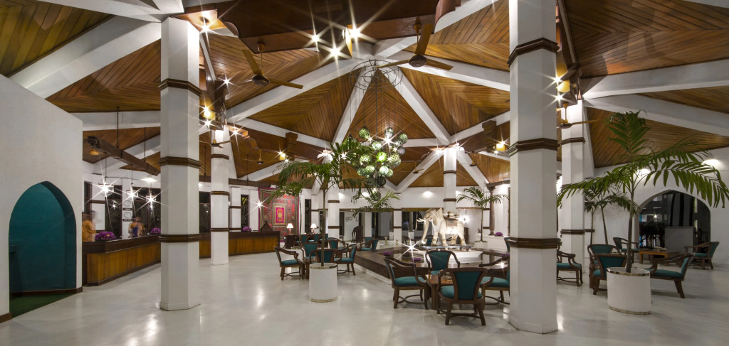 Tangerine Beach Hotel