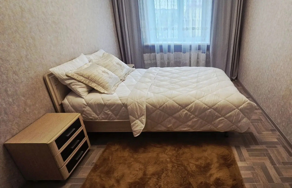 Квартира на улице имени Космонавта Поповича 40