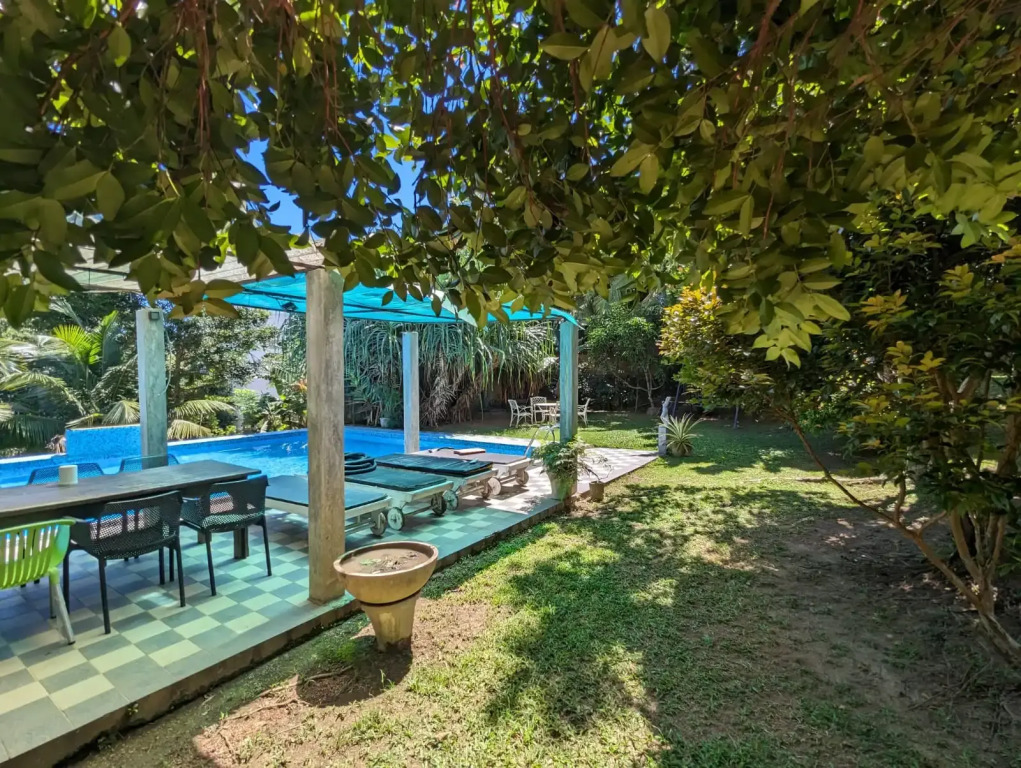 Green View Villa
