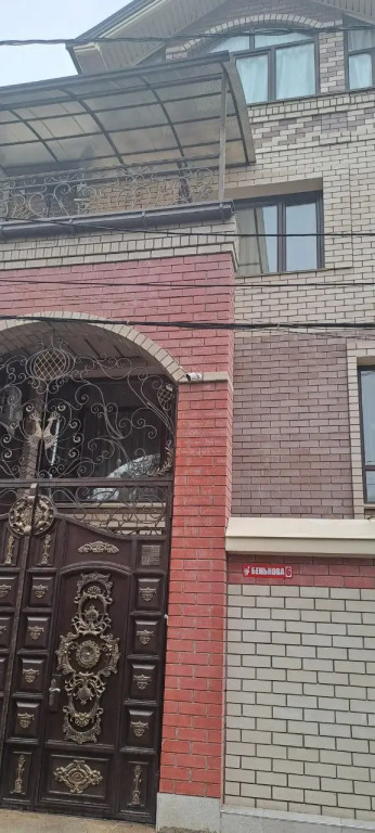 Akatsiya Guest house