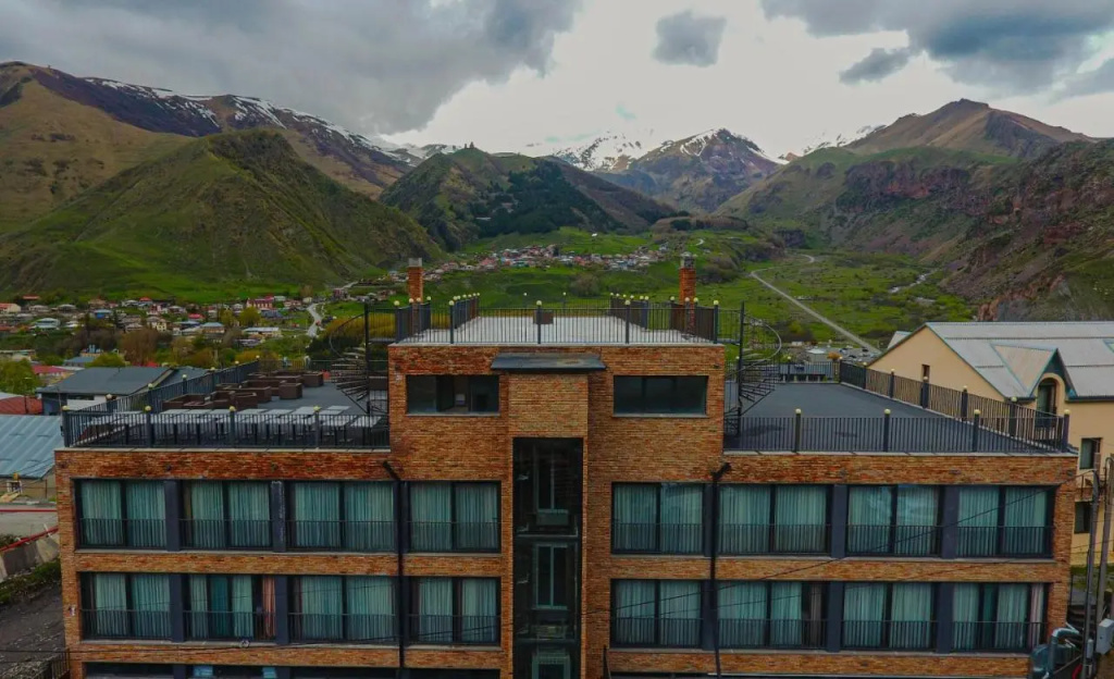 Hotel Memoir Kazbegi by DNT Group