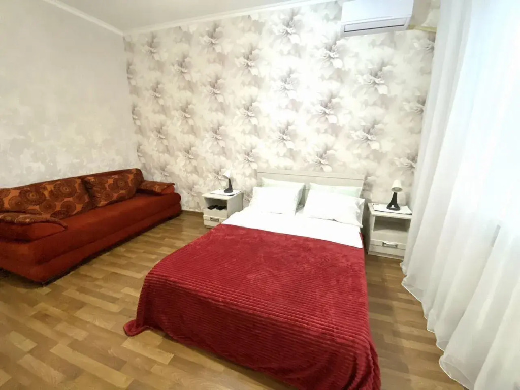 Квартира c Рeмонтoм в Элитнoм Домe