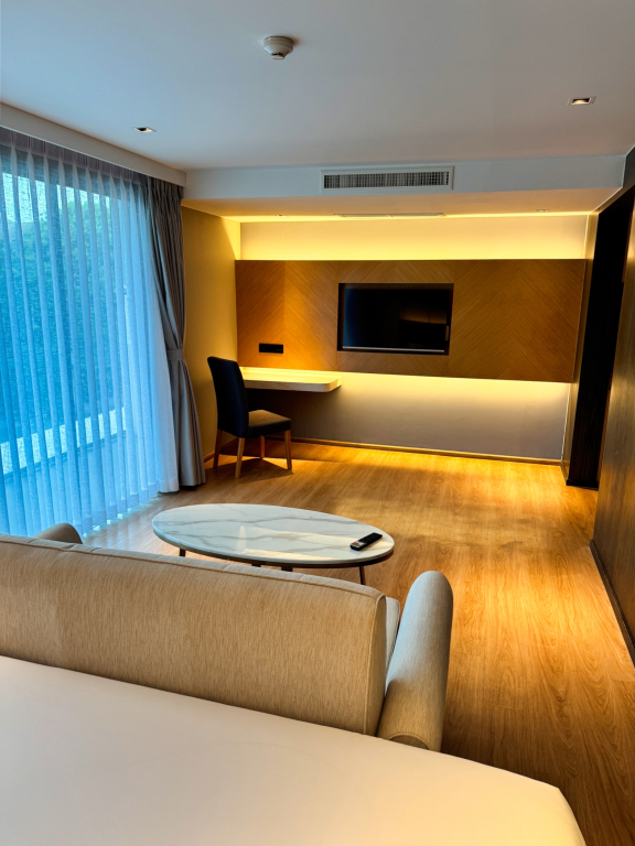 Квартира New stylish studio 45 sq min La Vita 5*