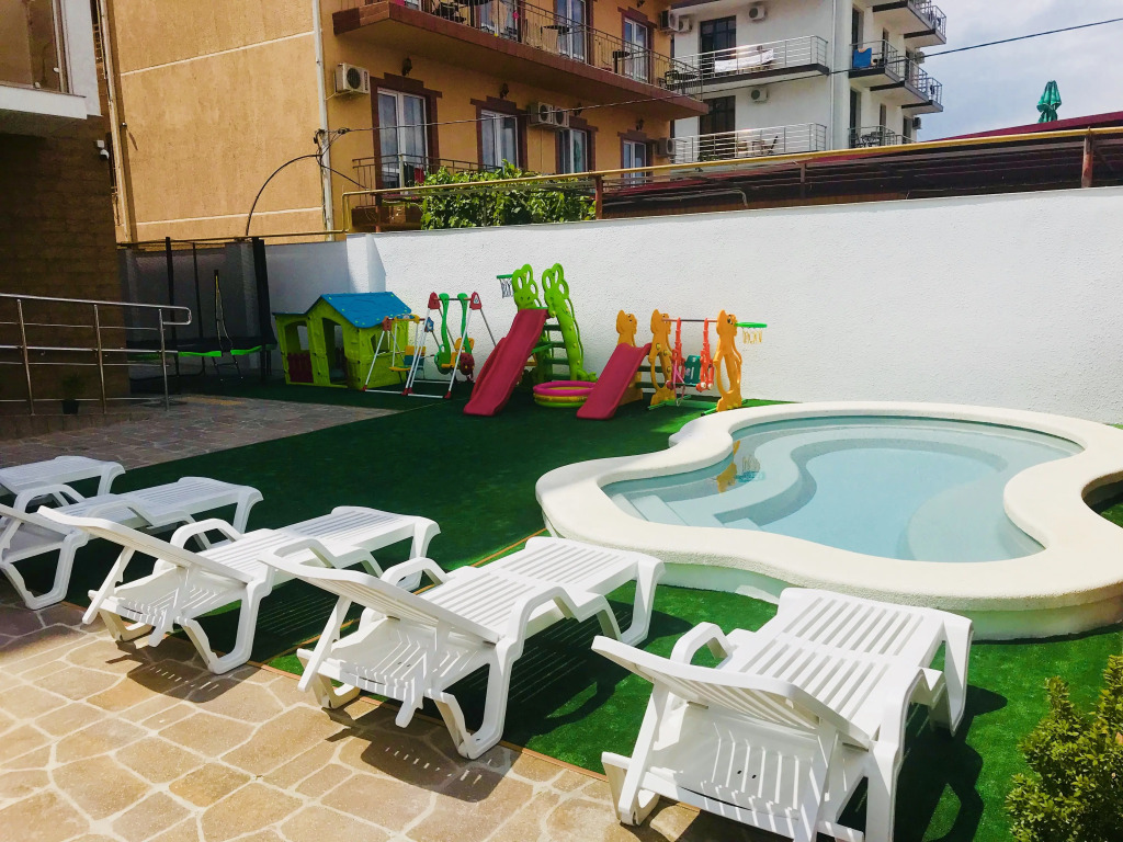 Отель Despina Family Hotel