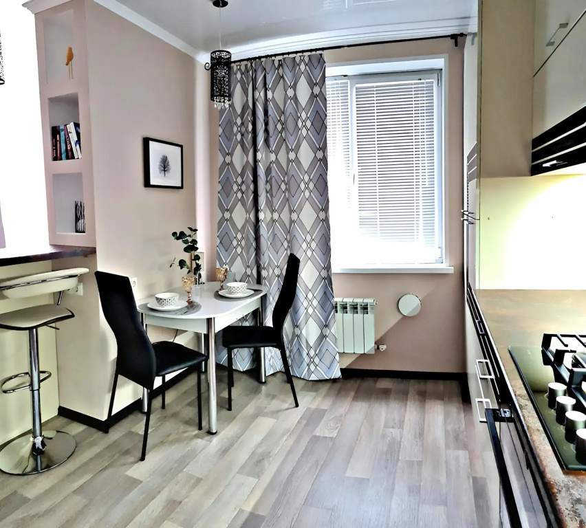 Lux  Apartments