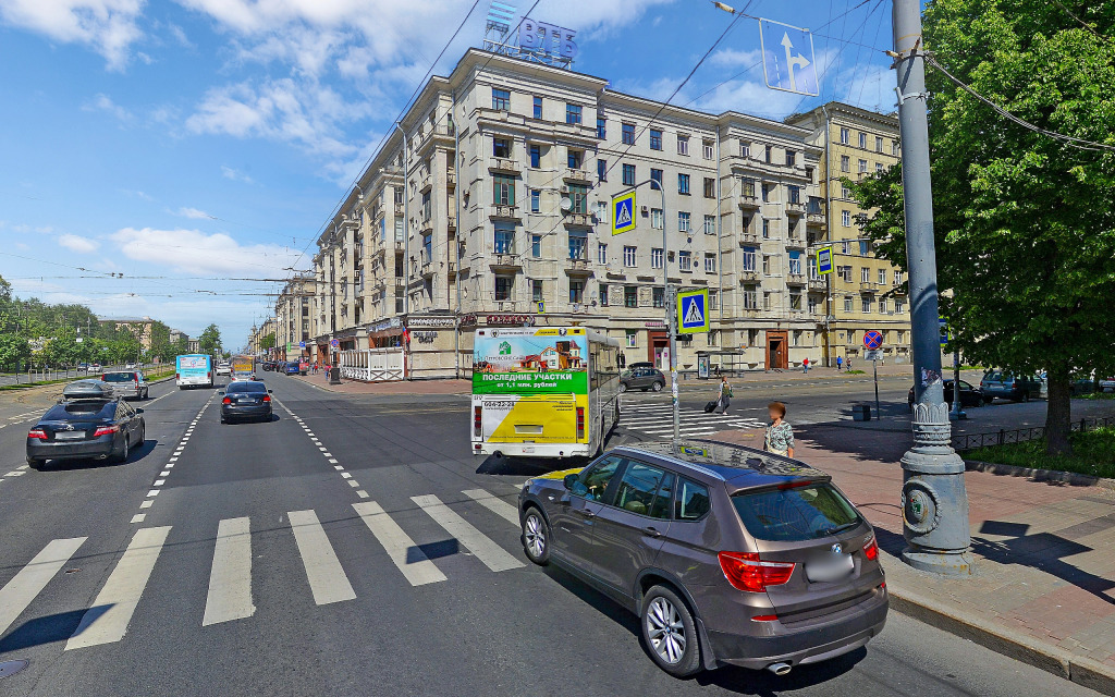 Квартира у метро Московская