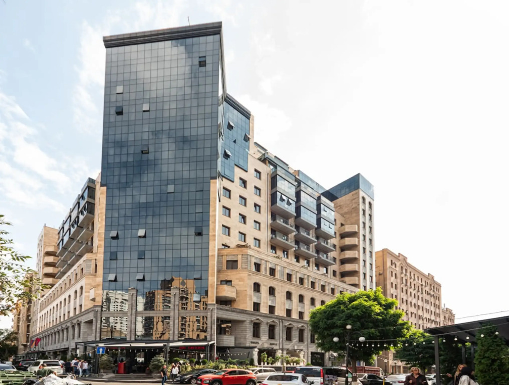 Жилое помещение Apartment just near Republic square