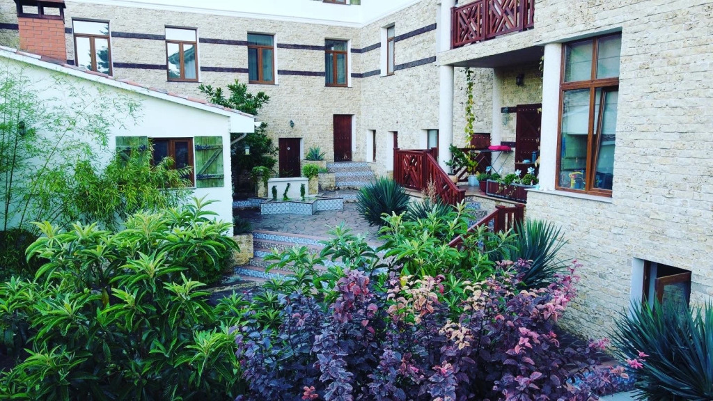 Rahil Hotel