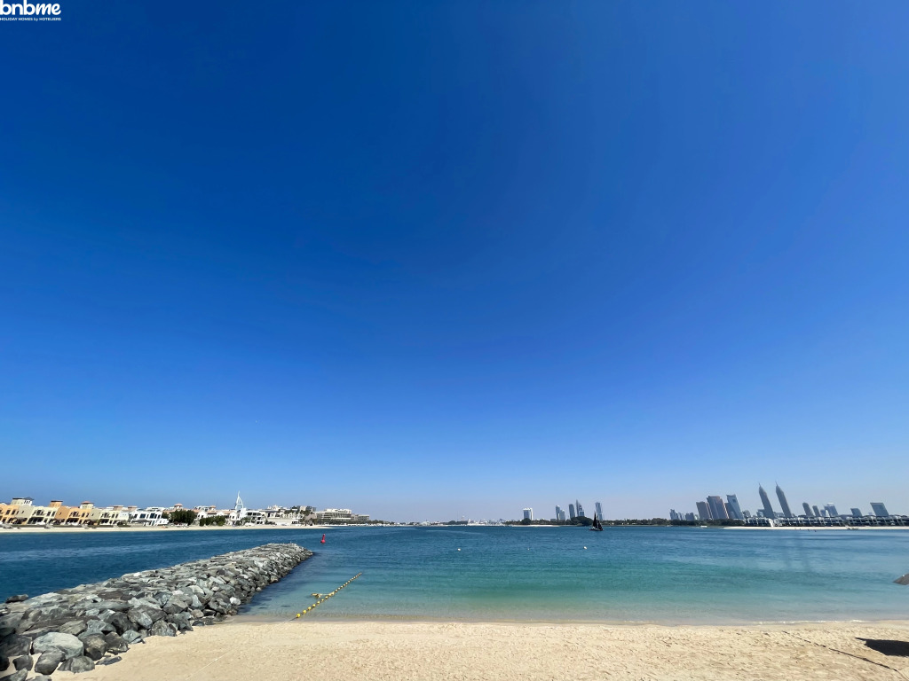 Апартаменты bnbmehomes | Look over the Palm and Arabian Sea-504