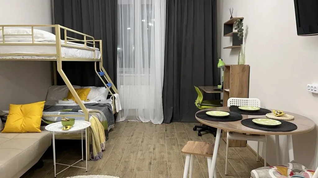 Апартаменты Семейная студия в тихом районе метро Звёздная-Купчино