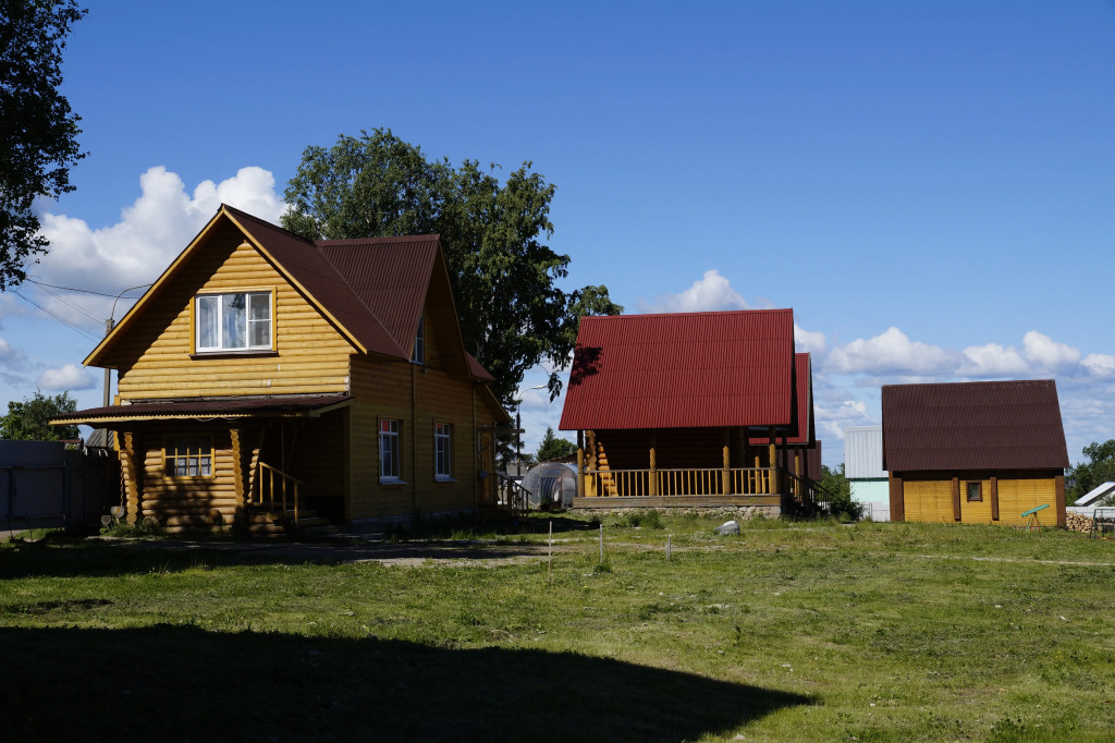 Priozer'E Hotel