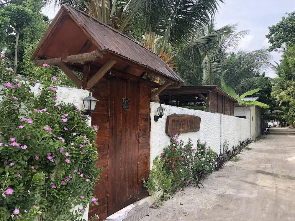 Dive Villa Thoddoo