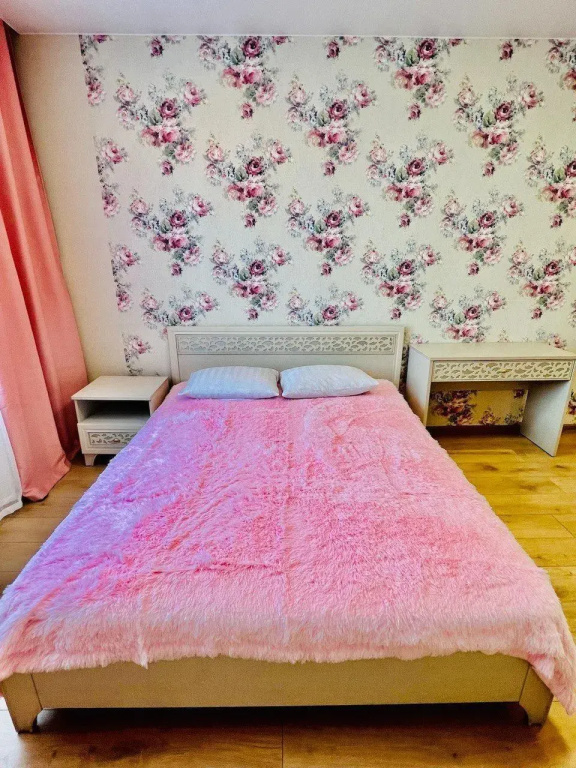 Квартира трехкомнатная