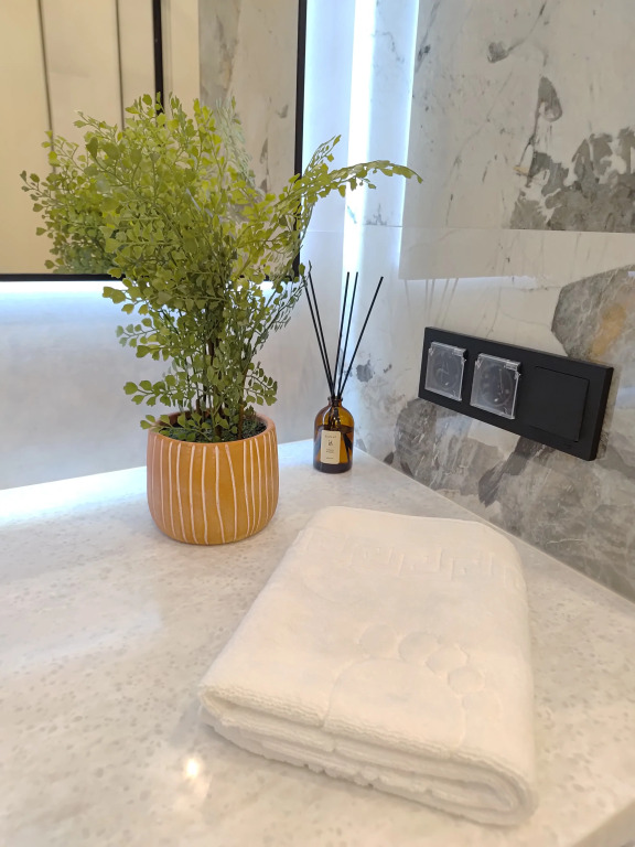Megapolis Apartments