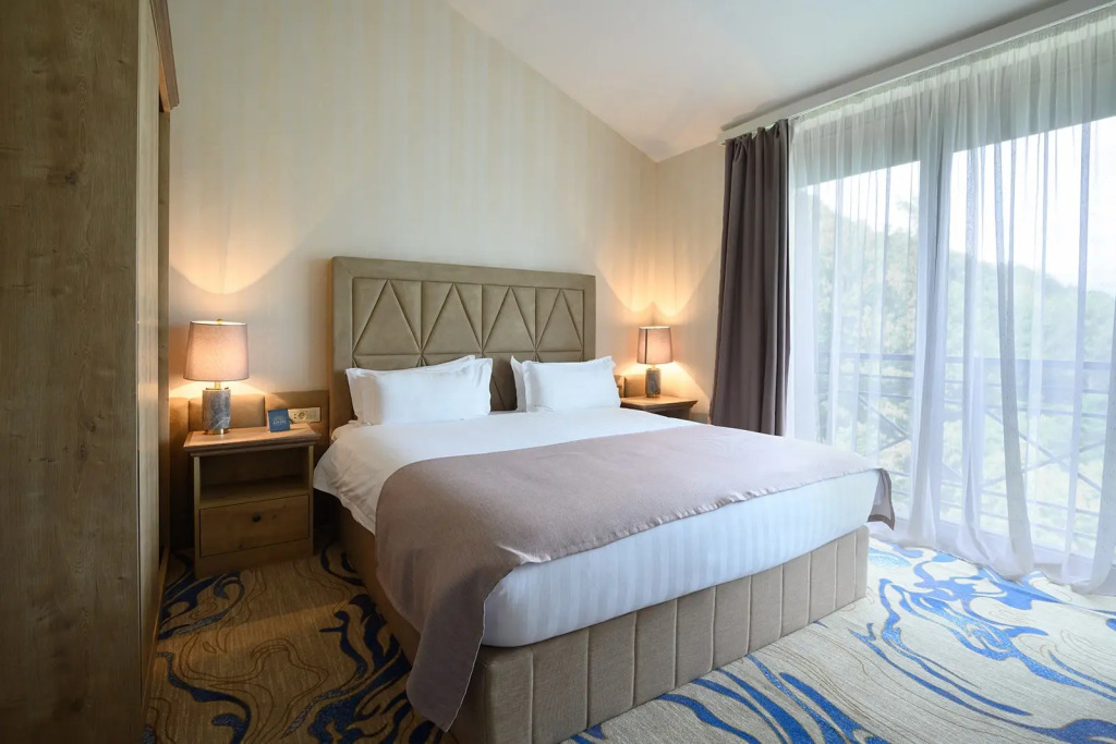 Aurora Resort Tsaghkadzor, By One