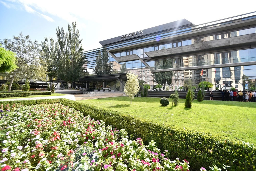 Messier 53 Yerevan Hotel