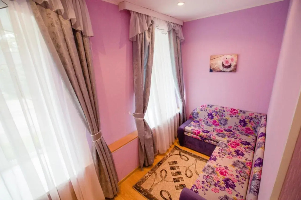 Kupecheskiy Guest House