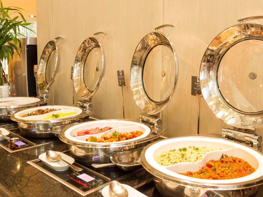 ibis Sharq Kuwait