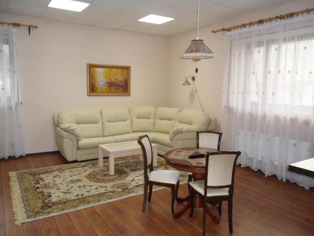 Отель Кола