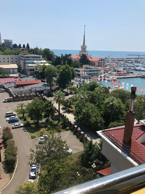 Апартаменты в центре города на берегу моря