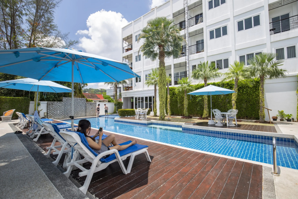 Sungthong Kamala Beach Resort