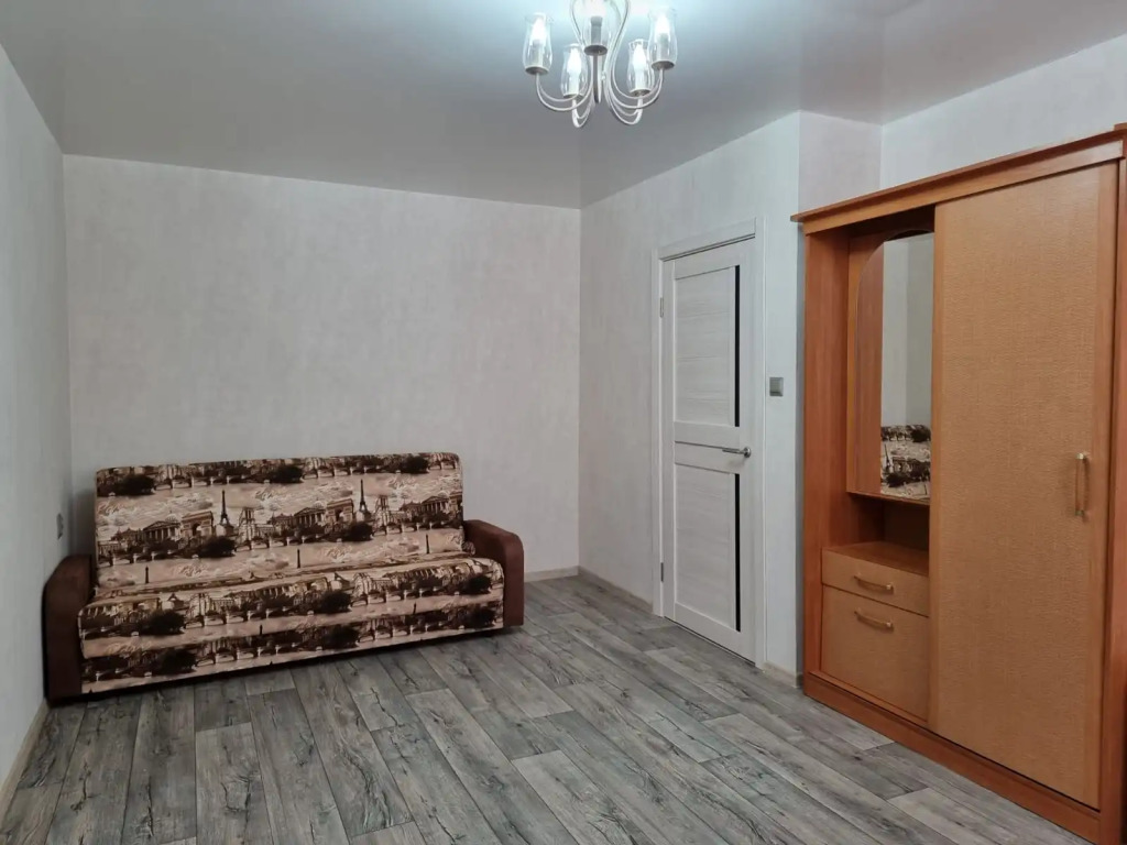 Квартира на Карпова 1