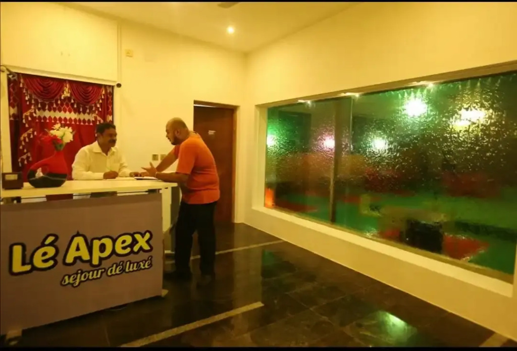 Le Apex Guest House