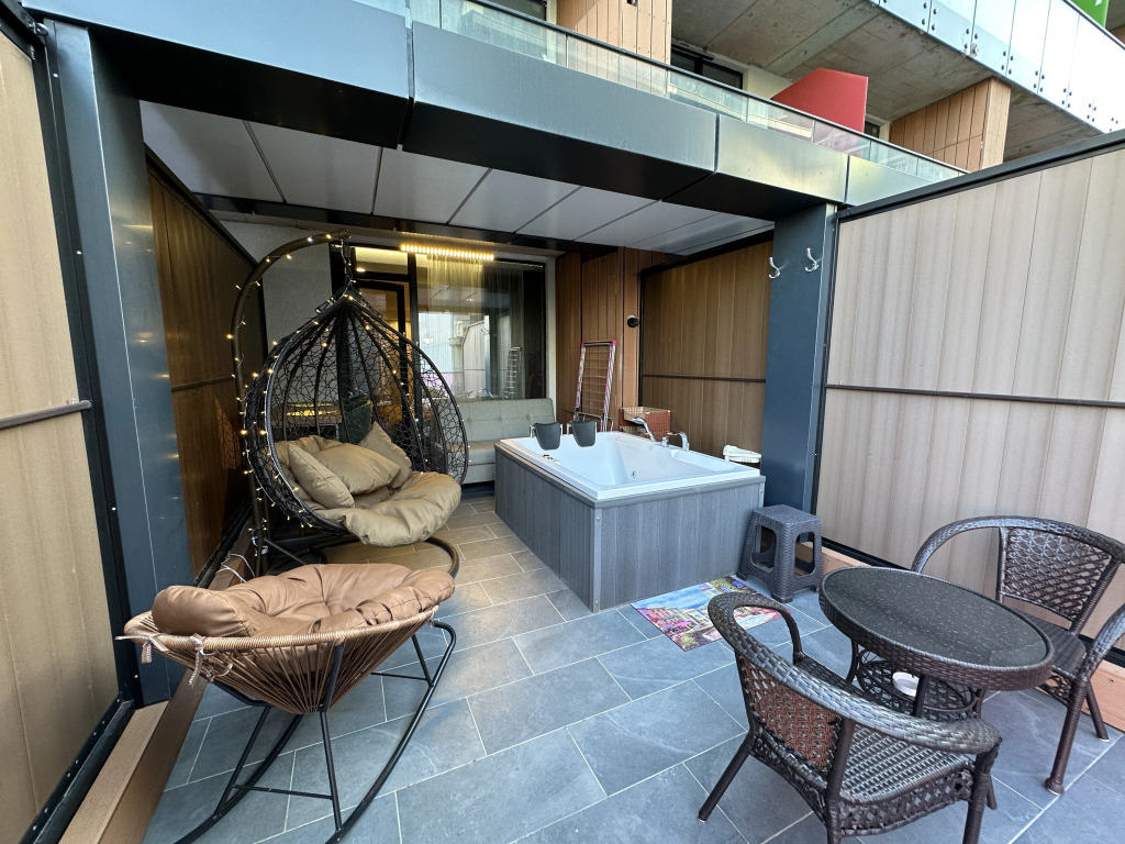 Апарт-отель Batumi Beach Apartments on Adlia 2